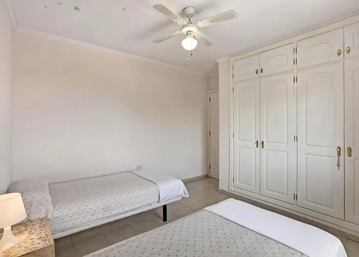 Casa Fanabe Precioso Adosado * Адехе